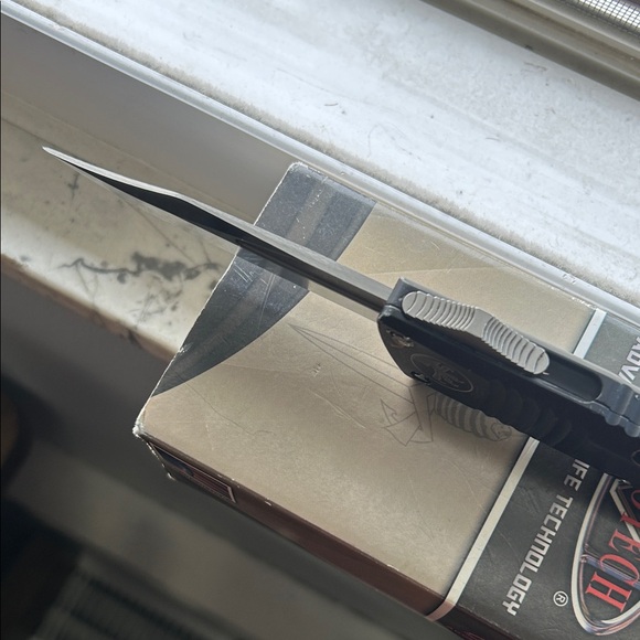 Microtech Combat Troodon - Picture 9 of 17